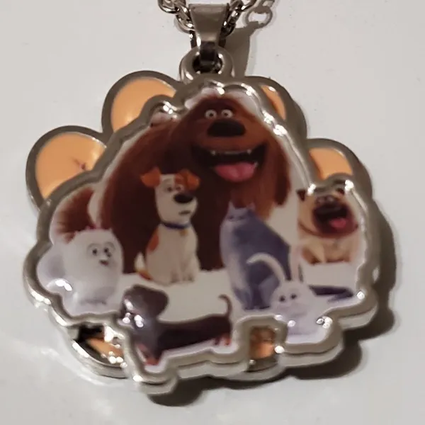 The Secret Life Of Pets Necklace - Image 3