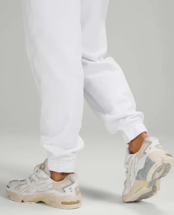 Lululemon Relaxed High-Rise Jogger White 6 - Image 9