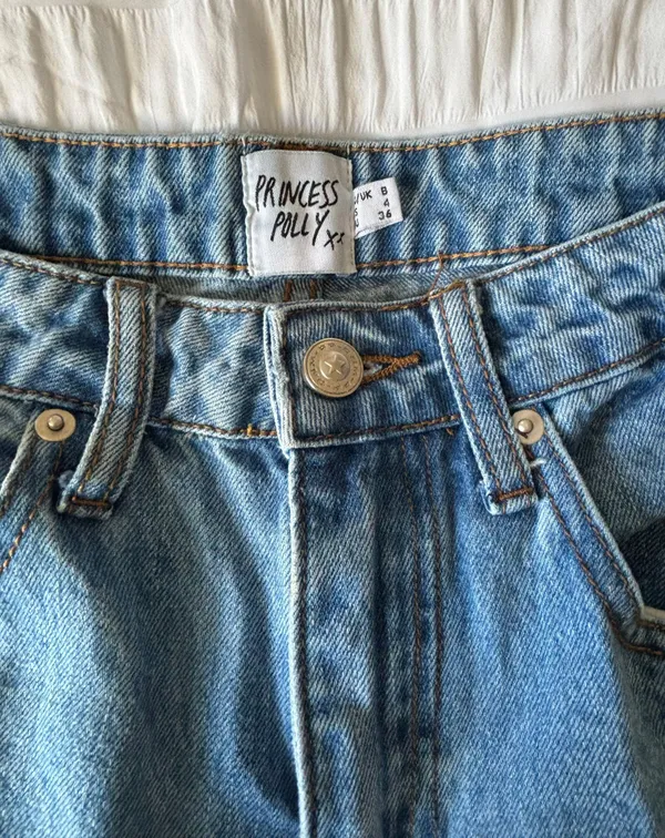 Jeans - Image 4