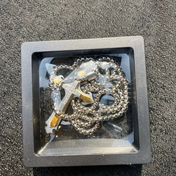 💎🩶 New Crystal Embellished Stainless Steel Two Tone Gold & Silver Edgy Crucifixion Cross Pendant Necklace 🩶💎 - Image 11