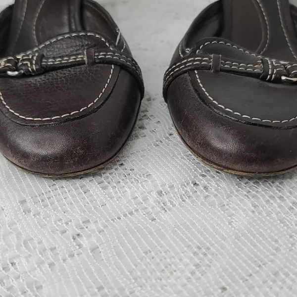 Bally slip on brown leather kitten heels sz 5.5 - Image 3