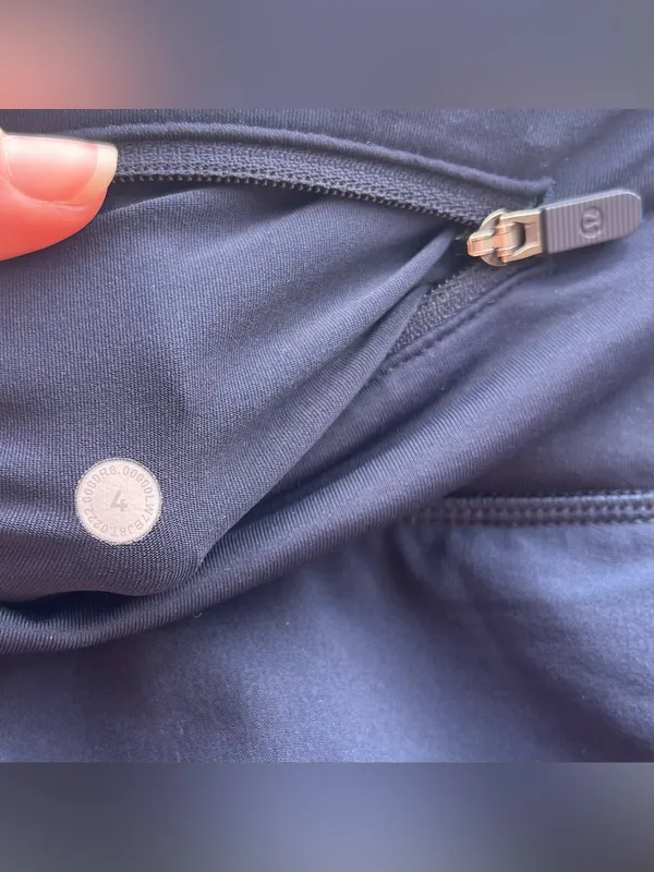 Lululemon Women’s Speed Up Lined High Rise 4” Inseam Shorts Long Size 4 Running - Image 4
