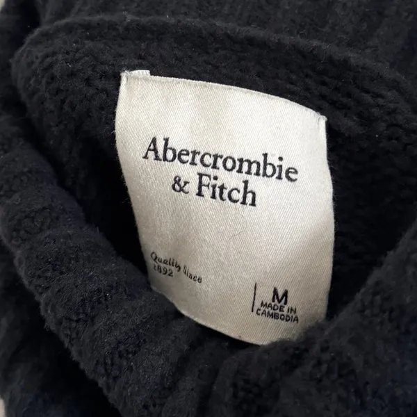 Abercrombie & Fitch Black Turtleneck Sweater Size Medium Wedge - Image 5