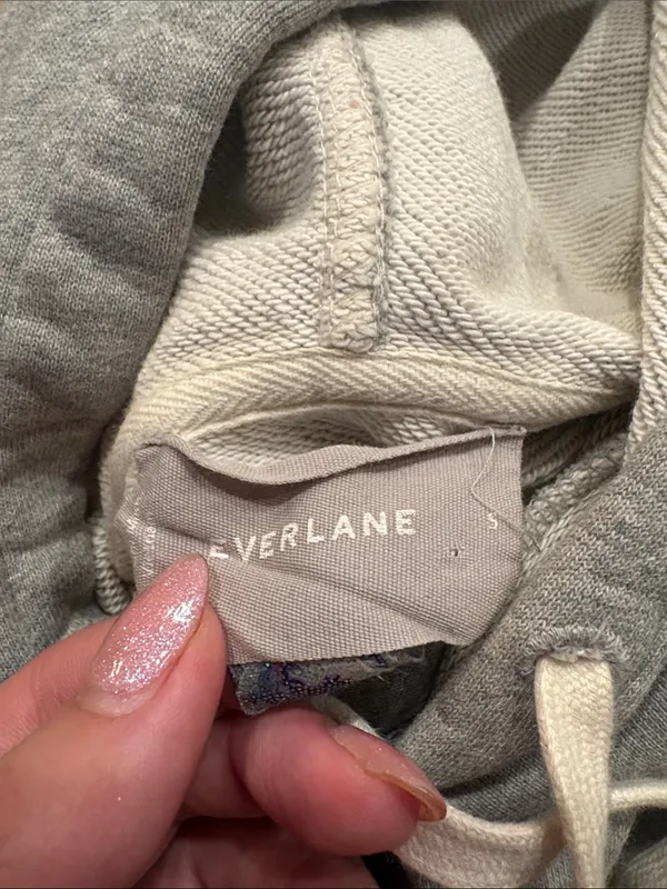 Everlane Light Gray Women's Pullover Hoodie - Image 2