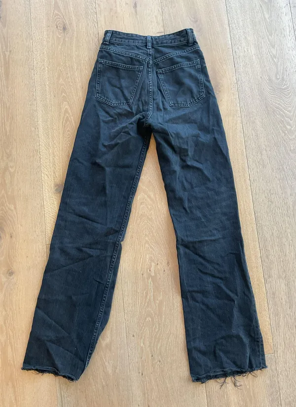Zara High Rise Jeans - Image 2