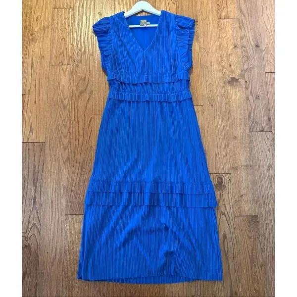 Taylor blue ruffled vneck midi dress 8 - Image 6
