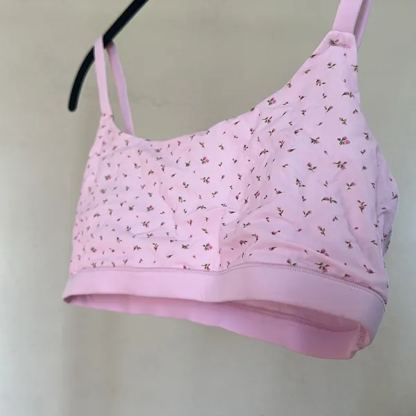 NEW SKIMS‎ PINK FLORAL SCOOP NECK BRALETTE Size L - Image 4