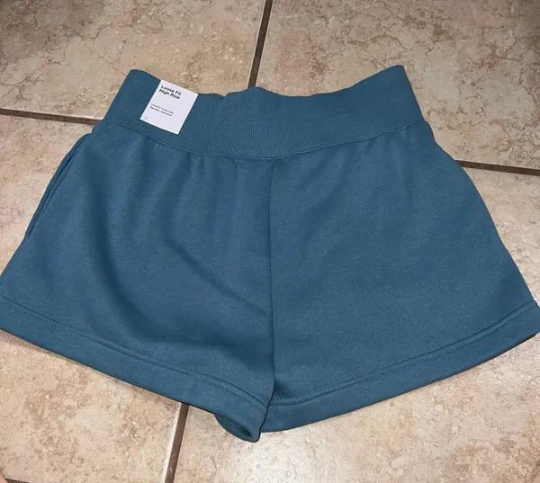 Nike Shorts - Image 4