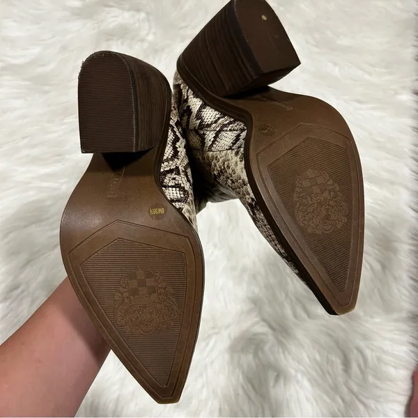 Vince Camuto Gigietta Snakeskin Ankle‎ Booties Pointed Toe Block Heel Tan 6M - Image 5