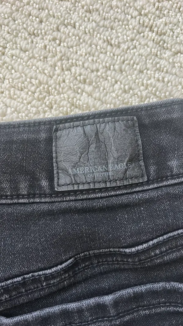 American Eagle Jean Shorts - Image 7