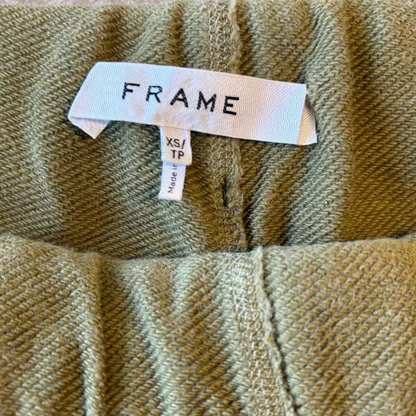 FRAME Pescara Roll‎ Cuff Shorts Womens XS Green Organic Pima Cotton Minimalist - Image 4