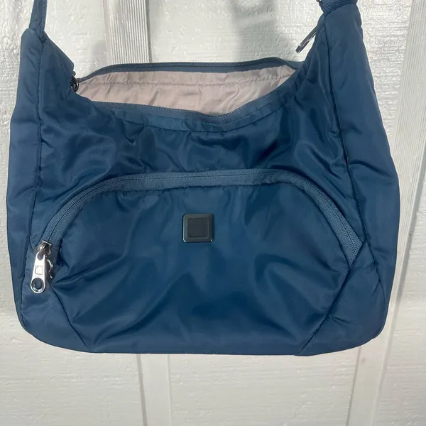 Lewis N. Clark Blue and Beige Inside Secura Anti-Theft Messenger Bag EUC - Image 3