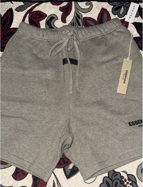 New essential shorts dark oatmeal size M - Image 5