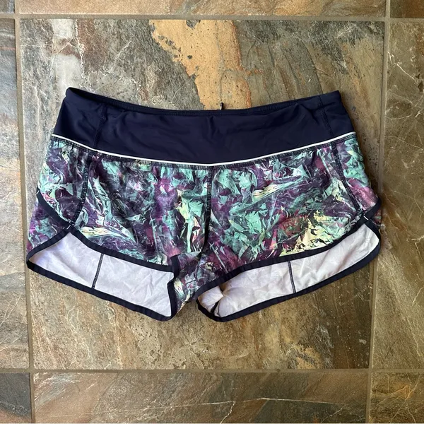 Lululemon Run: Speed Short Stretch Iridescent Multi / Deep Navy Women’s Size 6 - Image 9