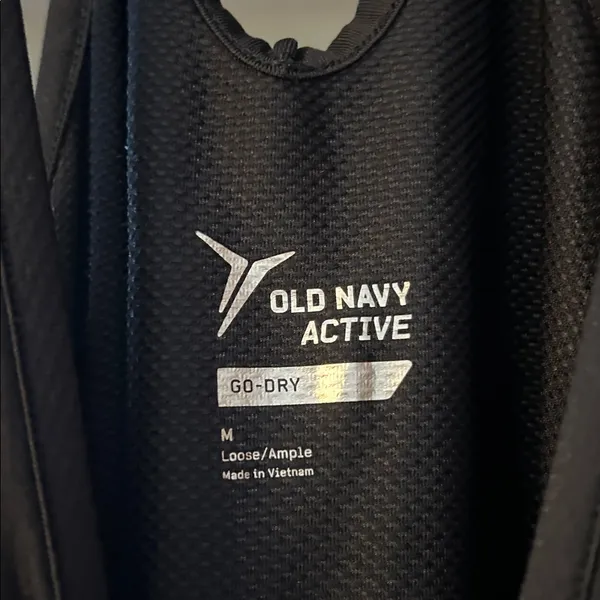 Old Navy black Strappy Athletic Top, Medium - Image 3