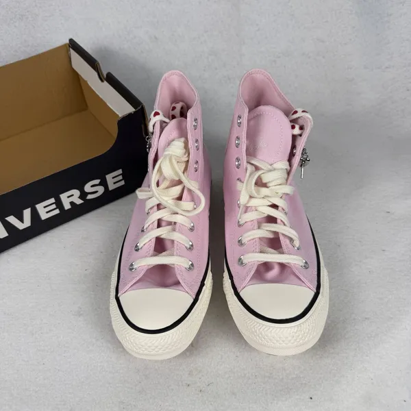 Converse Chuck Taylor All Star Womens 8.5 UK 6.5 Valentine Heart Charm‎ Pink - Image 4