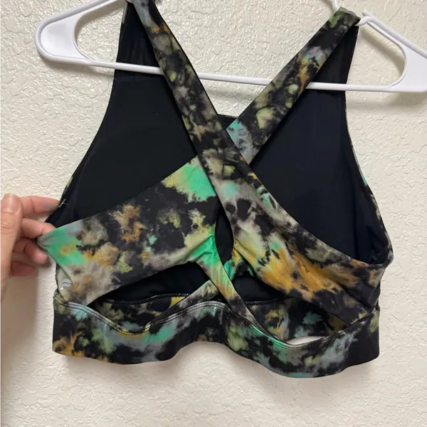 FABLETICS Tie-Dye Trip No-Bounce Sports Bra Size Large - Image 7