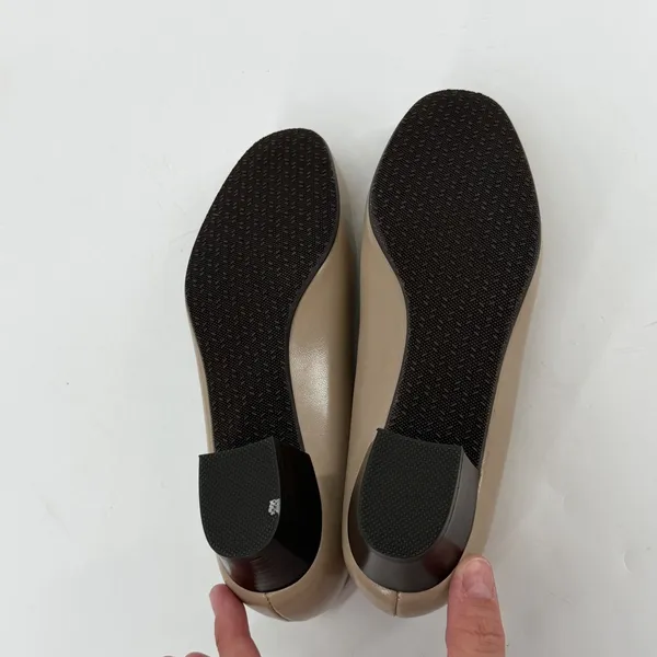 SAS Nude Leather Comfort Pumps Low Heel‎ USA Made 6.5 M Classic Work - Image 7