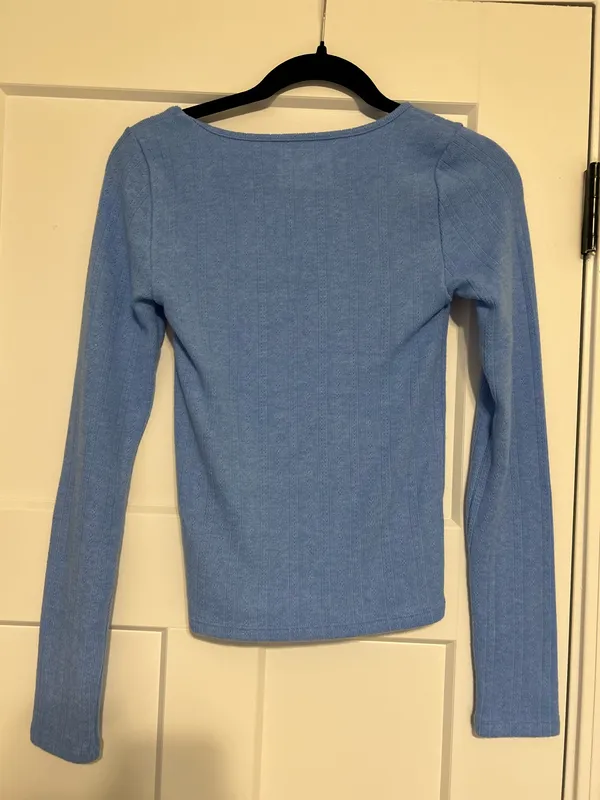 American Eagle Blue Top Long Sleeve - Image 2