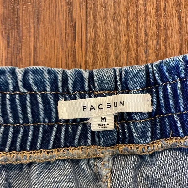 PacSun pull on mom shorts size M - Image 7