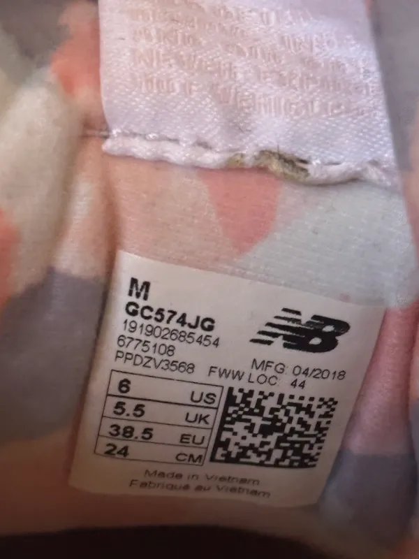 New Balance 574 - Image 4