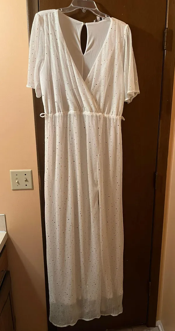 Baltic Born Grace Sparkle Gown in White & Gold - Image 3