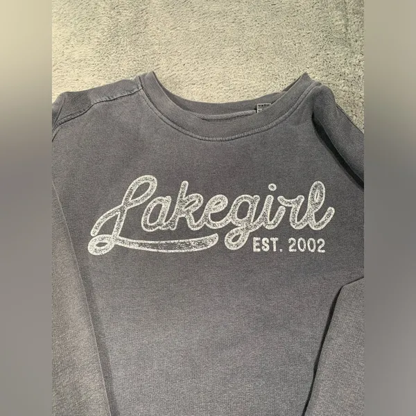Lakegirl gray Sweatshirt large crew neck - Image 2