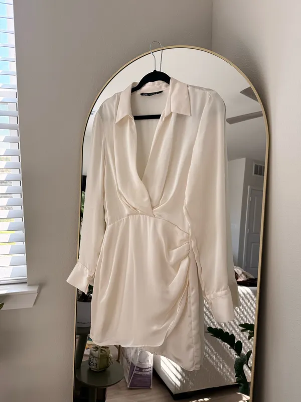 ZARA Mini White Dress Long Sleeve - Image 2