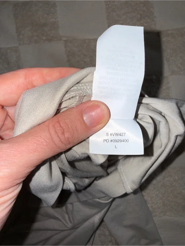 NWOT Vuori Lux At Ease‎ Women's Pants Cream Large - Image 4