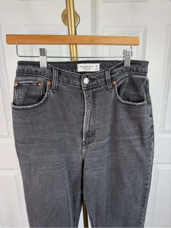 Abercrombie & Fitch Curve Love Ankle Straight Jeans Sz 28/6 Ultra High Rise - Image 3