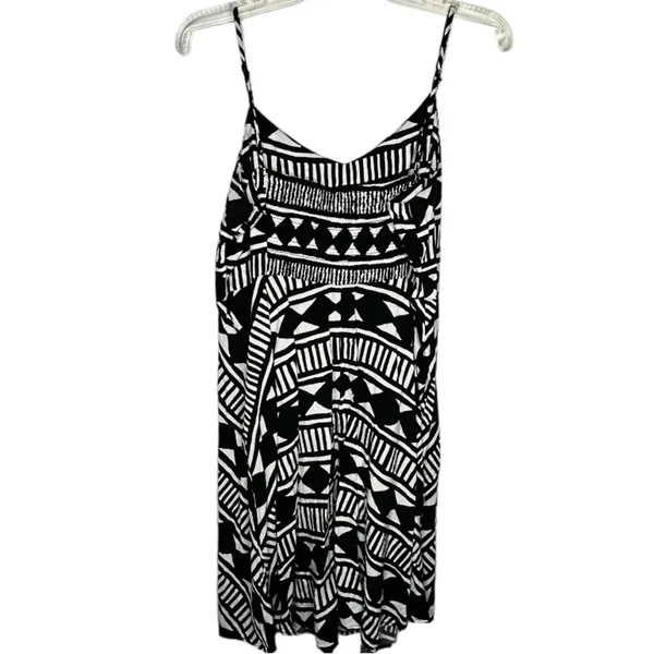 Old Navy Dress - Image 5