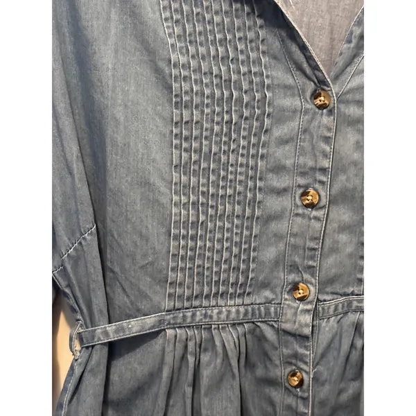 Ruff Hewn Chambray Tuxedo-Pleat Shirt Dress — M - Image 5