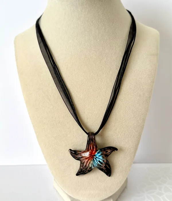 Starfish Pendant Necklace Multiple - Image 2