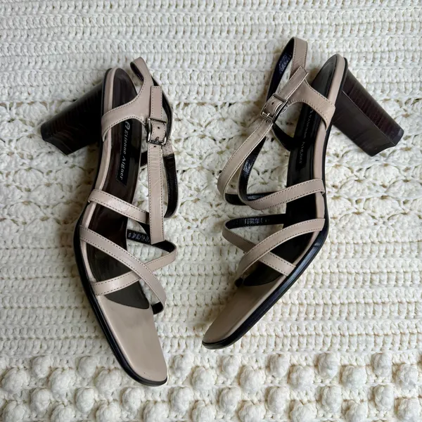 ETIENNE AIGNER Leather Strappy Square Toe Block Heel Sandal Beige Women's 10 - Image 8