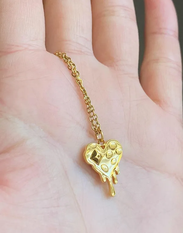 Handmade gold tone stainless steel chain & green glass crystal heart chic vintage retro style necklace💚👼 - Image 6