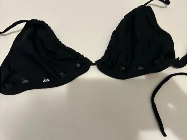 Classic Black Triangle Bikini Set Size L - Image 2