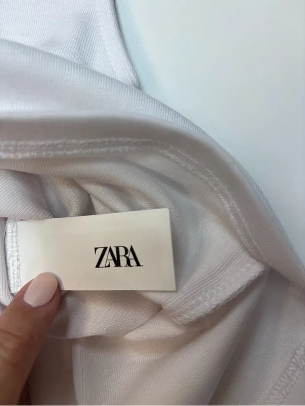 Zara White Sleeveless Mock Neck Tank Top NWT Size M - Image 5