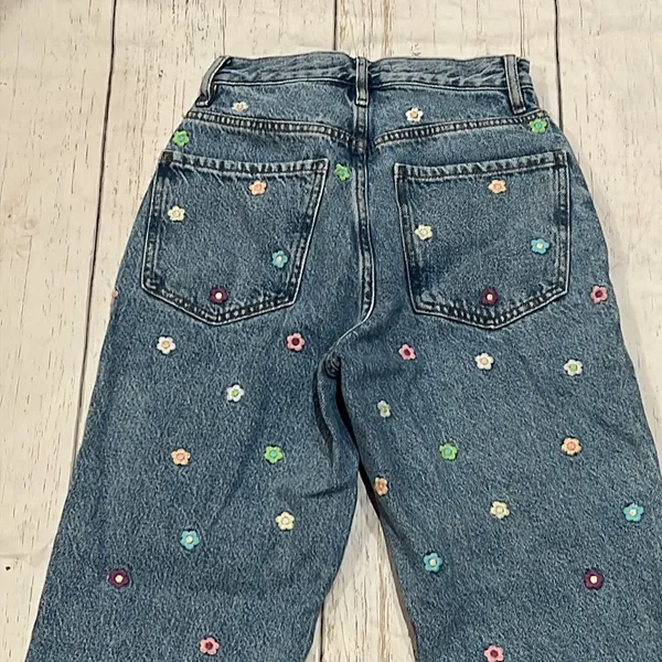 Pacsun blue floral high waisted jeans - Image 6