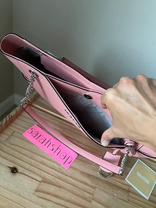 Michael Kors Purse - Image 10
