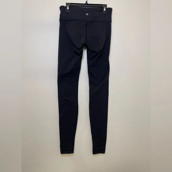 Lululemon Athletica‎ Women’s Black Train Leggings Size 4 - Image 2