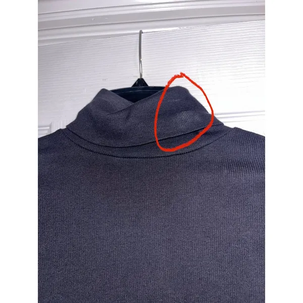 Levi’s ORIEL TURTLENECK “Size S/p” (B35) Black - Image 4