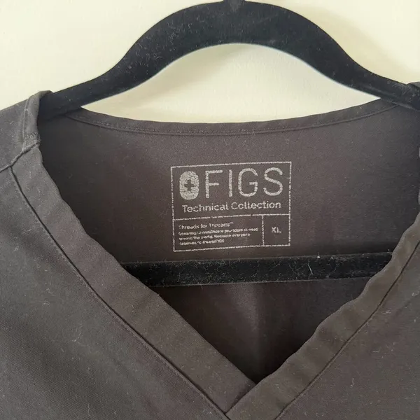 Figs Catarina One-Pocket Scrub Top‎ Black Size XL Scrub Shirt Short Sleeve - Image 4