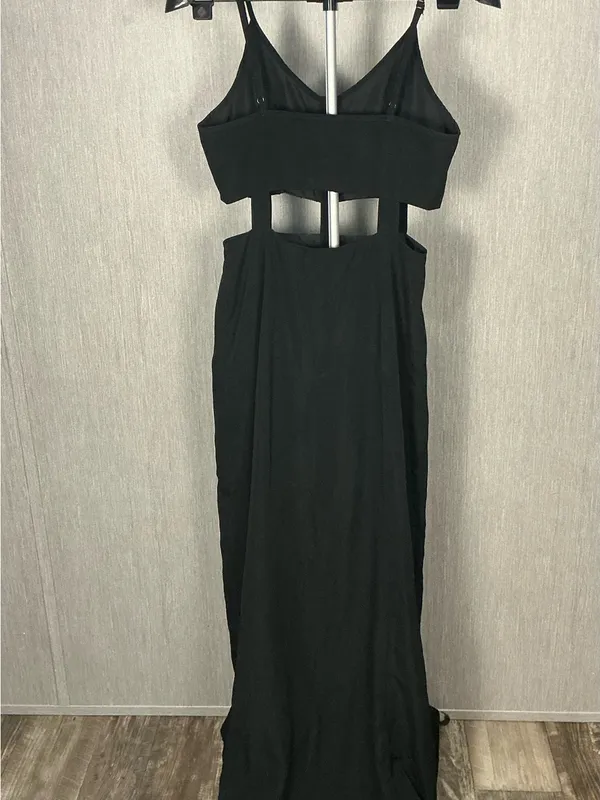 Black Cutout Maxi Dress with Spaghetti Straps Size 6 - Image 6
