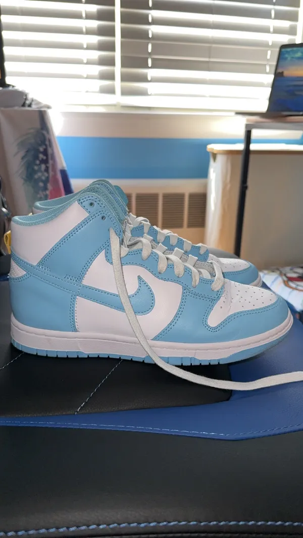 Nike High Top Dunks - Image 3
