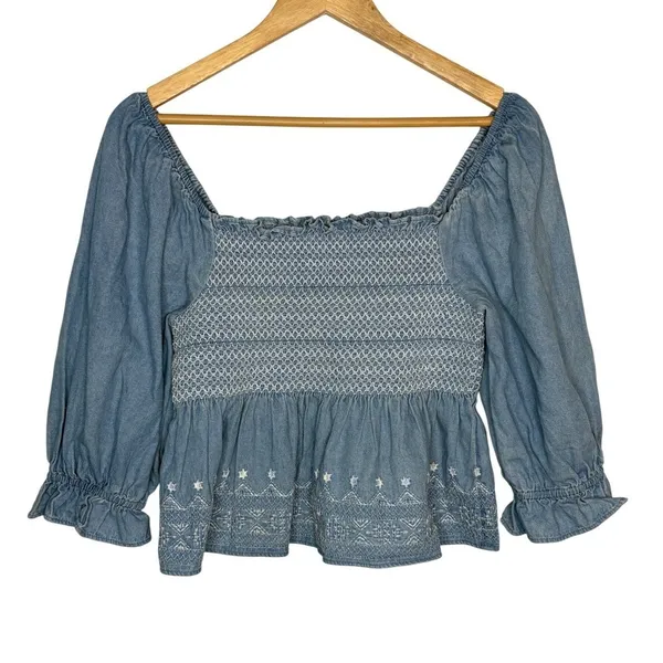 American Eagle Smocked Denim Peplum‎ Top Womens Small Blue Embroidered Babydoll - Image 3