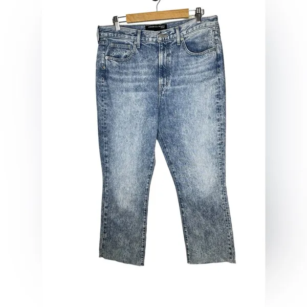New Veronica Beard Carly Kick-Flare Jean cropped size 29 preowned stone -wash‎ - Image 3