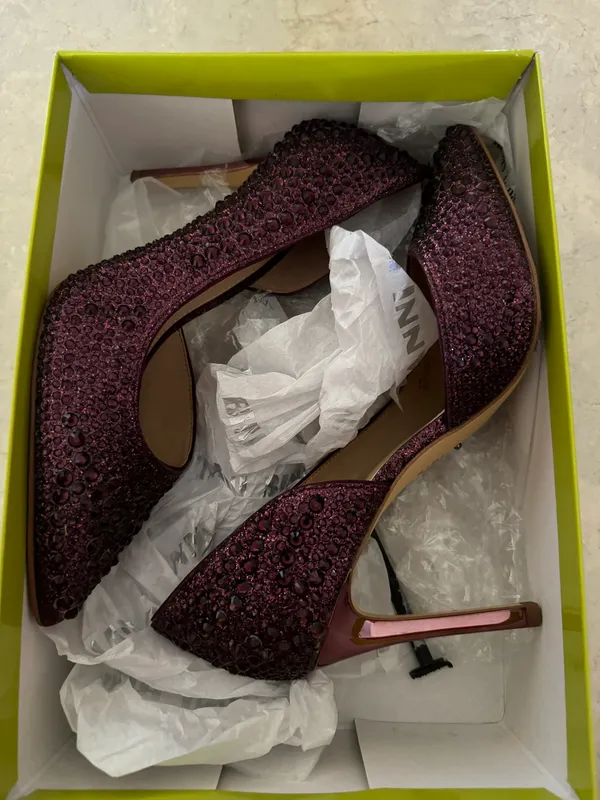 Heels - Image 2