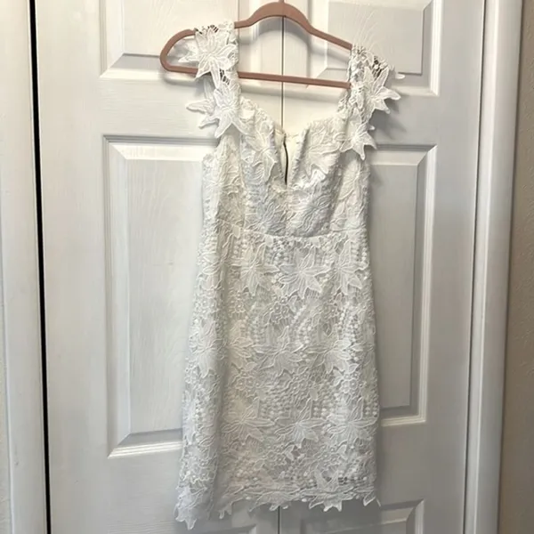 ASTR the Label Size L Daniela White Floral Lace Off Shoulder Mini Dress‎ Womens - Image 2
