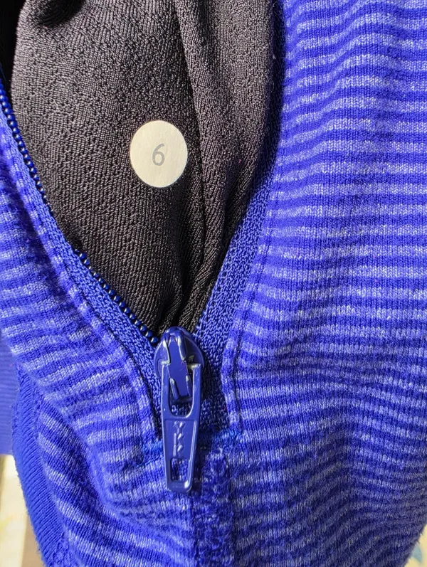 Lululemon In Stride Jacket Magenta Purple zip up Logo sz 6 - Image 8