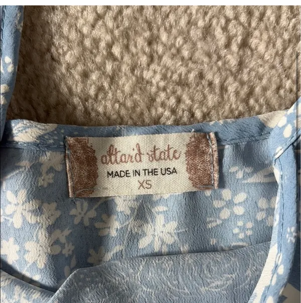 Altar'd State Blue and White Floral Top - Image 2